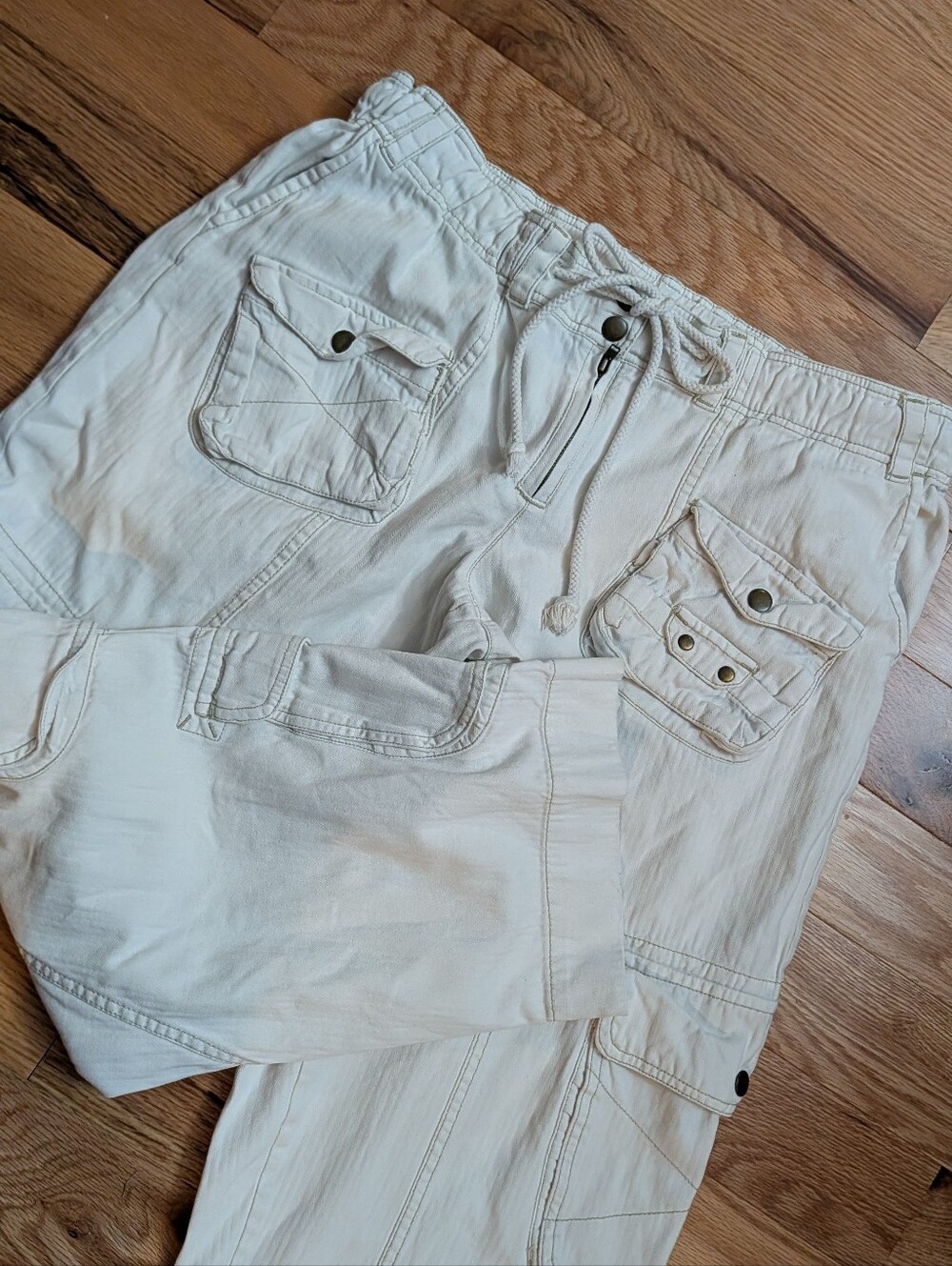 We The Free Tahiti Pull-On Cargo Pants in Tofu White Size Medium Y2K - Picture 7 of 16
